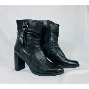 Bandolino Acceleratr Women's Ankle Black Boots Booties 8.5 Leather